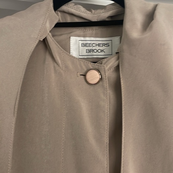 Vintage Beechers Brook Taupe Coat with Removable Scarf Hood - Picture 5 of 8